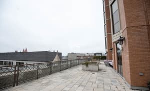 thumbnail: Terrace/patio