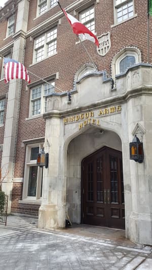 thumbnail: Property entrance