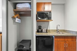 thumbnail: Private kitchenette