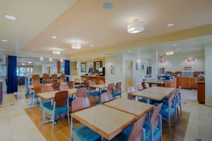 thumbnail: Breakfast area