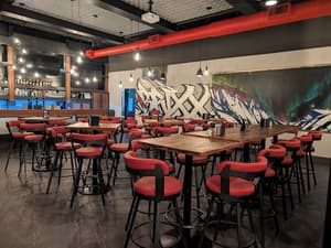 thumbnail: Bar (on property)