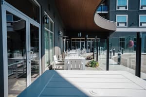 thumbnail: Exterior