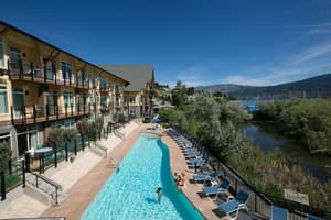 thumbnail: Outdoor pool