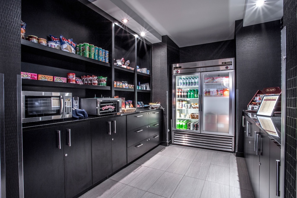 Snack bar