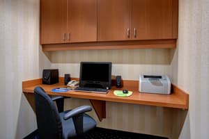 thumbnail: Business center