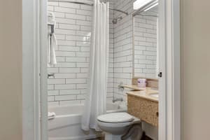 thumbnail: Bathroom