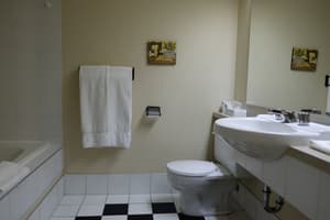 thumbnail: Bathroom