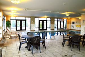 thumbnail: Breakfast area