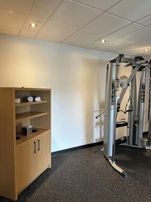 thumbnail: Gym