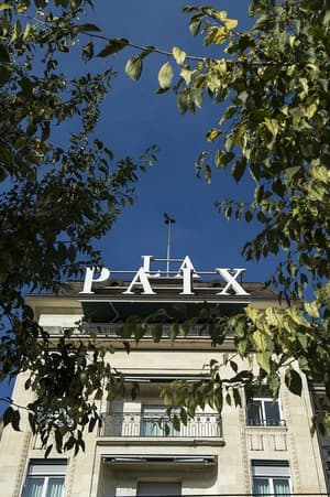 thumbnail: Front of property