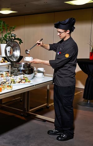 thumbnail: Dining
