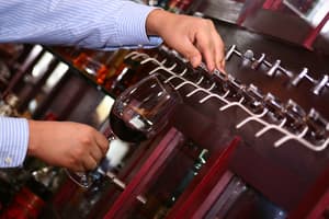 thumbnail: Bar (on property)