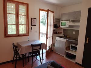 thumbnail: Private kitchenette