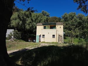 thumbnail: Exterior