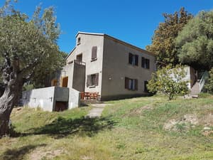 thumbnail: Exterior