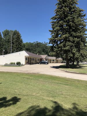 thumbnail: Front of property