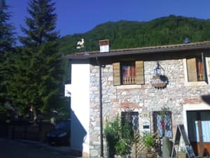 thumbnail: Front of property