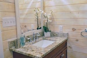 thumbnail: Bathroom