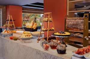 thumbnail: Restaurant