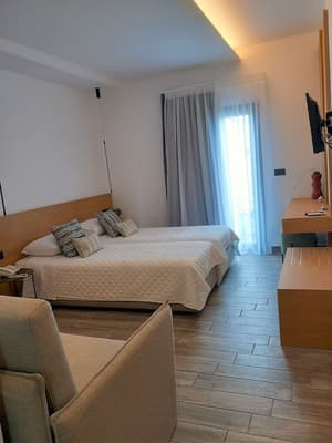 thumbnail: 