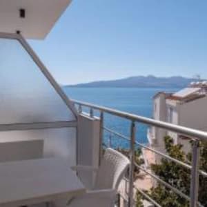 thumbnail: Balcony