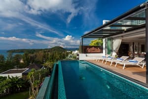thumbnail: Front of property - evening/night