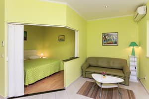 thumbnail: Living area