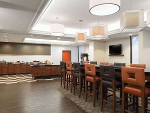 thumbnail: Breakfast area
