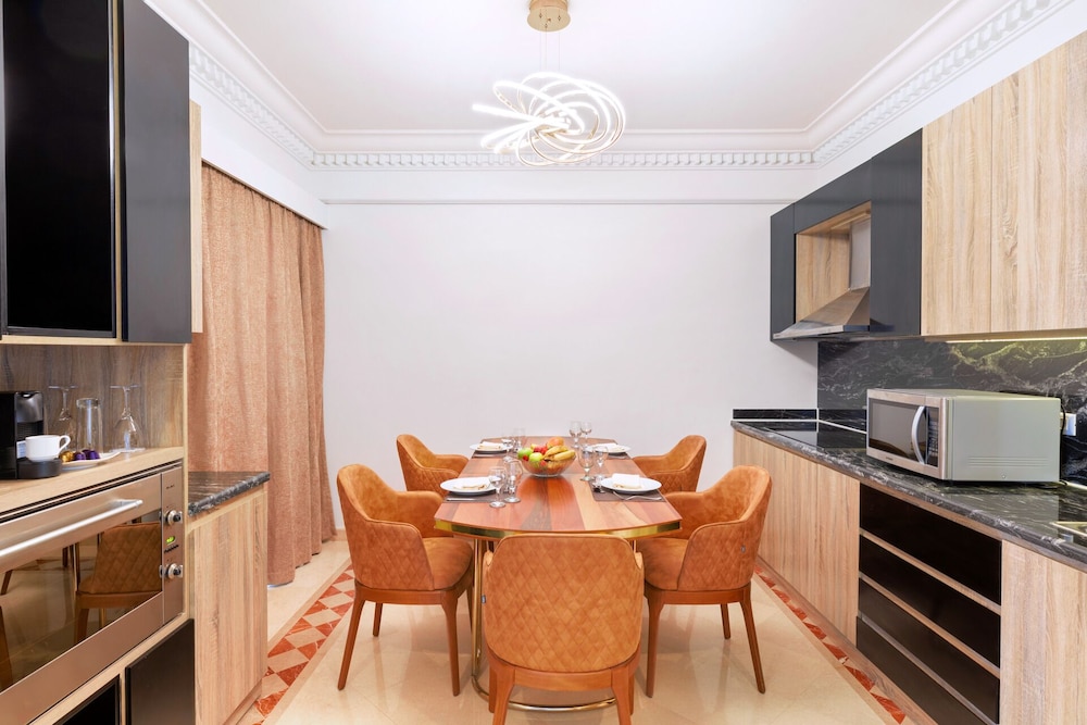 In-room dining