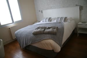 thumbnail: Room amenity