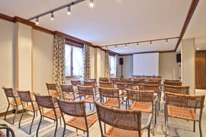 thumbnail: Reception hall
