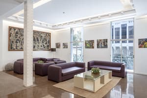 thumbnail: Interior detail
