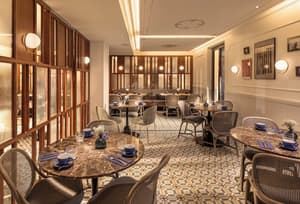 thumbnail: Restaurant