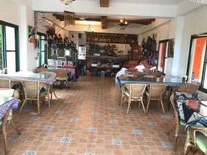 thumbnail: Restaurant