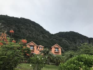 thumbnail: Exterior