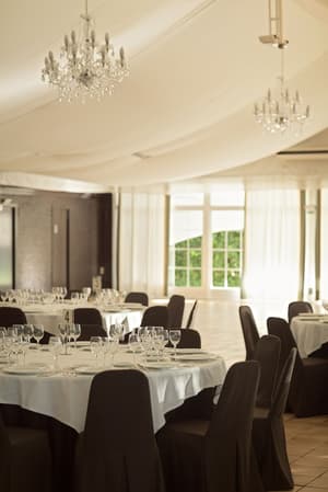 thumbnail: Banquet hall