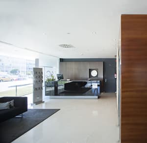 thumbnail: Reception