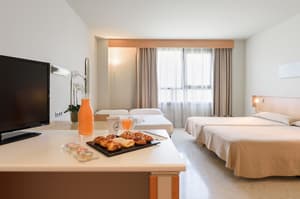 thumbnail: Room