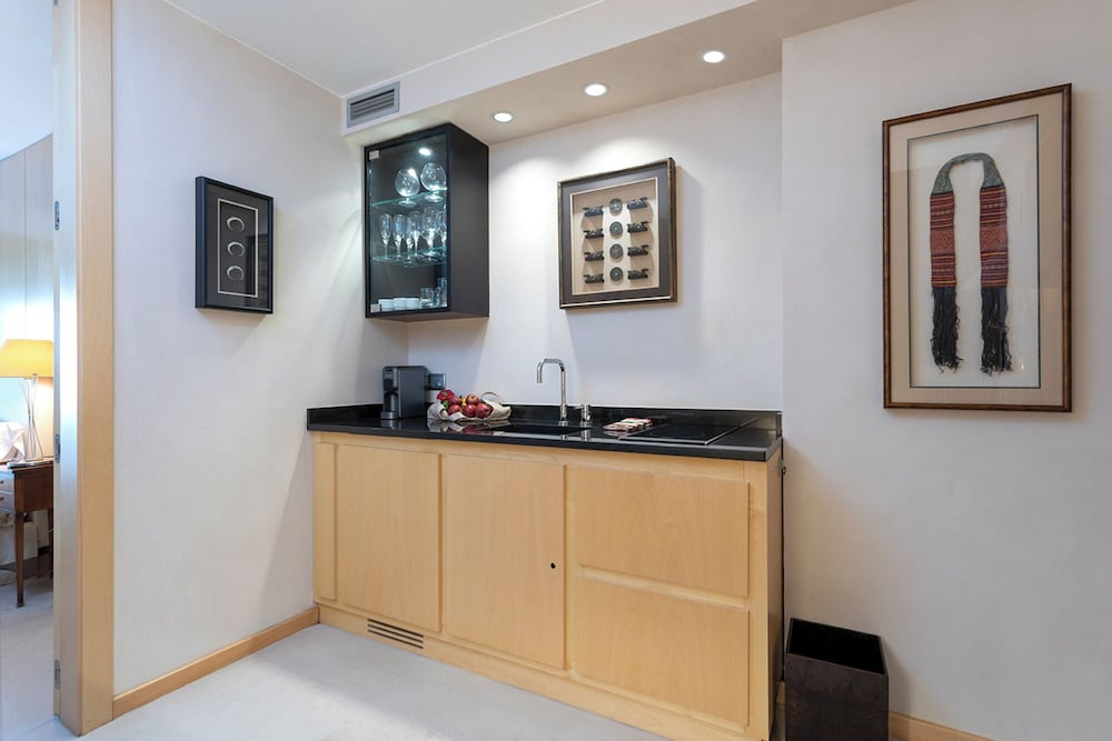 Private kitchenette