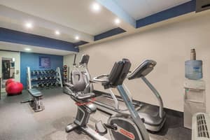 Wingate by Wyndham Springfield