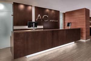 thumbnail: Reception