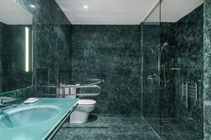 thumbnail: Bathroom
