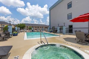 thumbnail: Pool