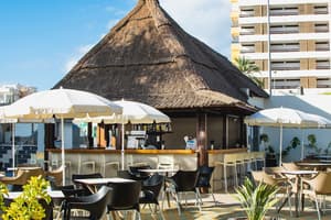 thumbnail: Poolside bar