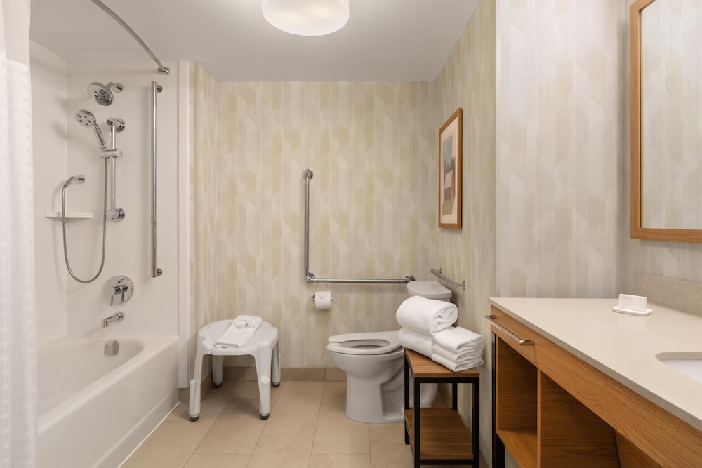 Bathroom shower