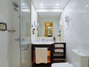 thumbnail: Property entrance