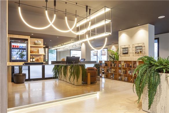 Dining,Dining Area,Restaurant,On-Site