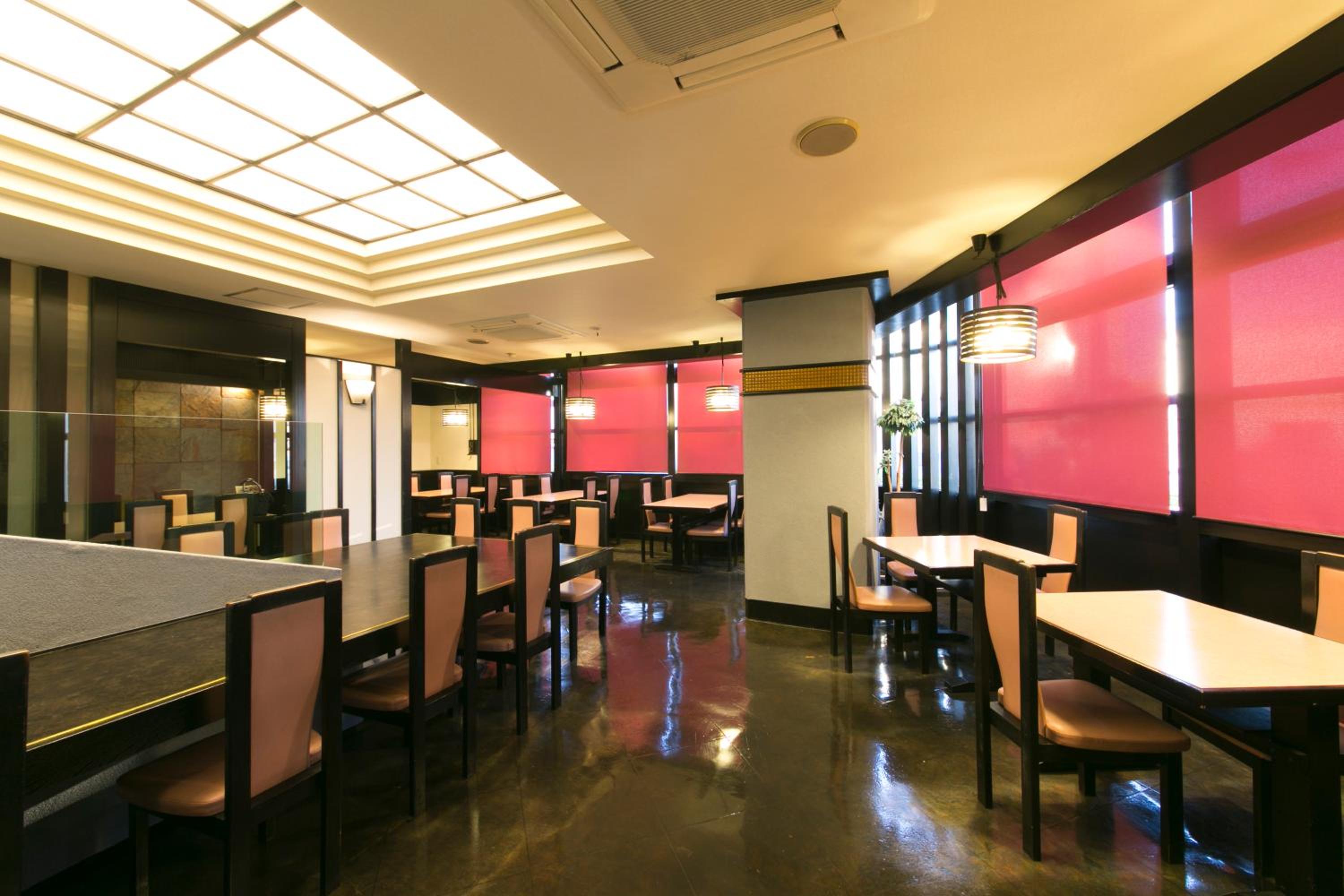 Restaurant-cafeteria