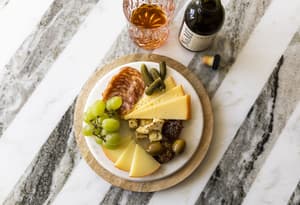 thumbnail: Room service - dining