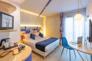 thumbnail: Room